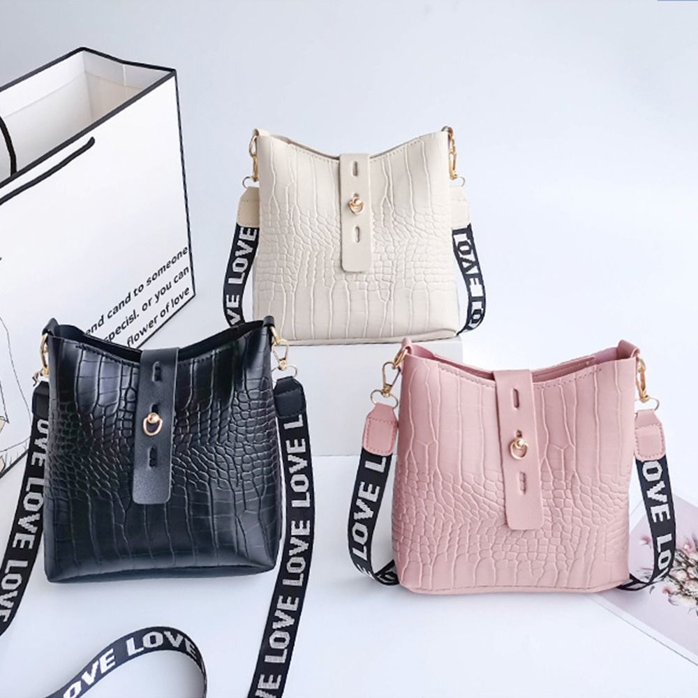 Ladies Cross Body Messenger Ba - огляд і ціна Women Bags Dkny