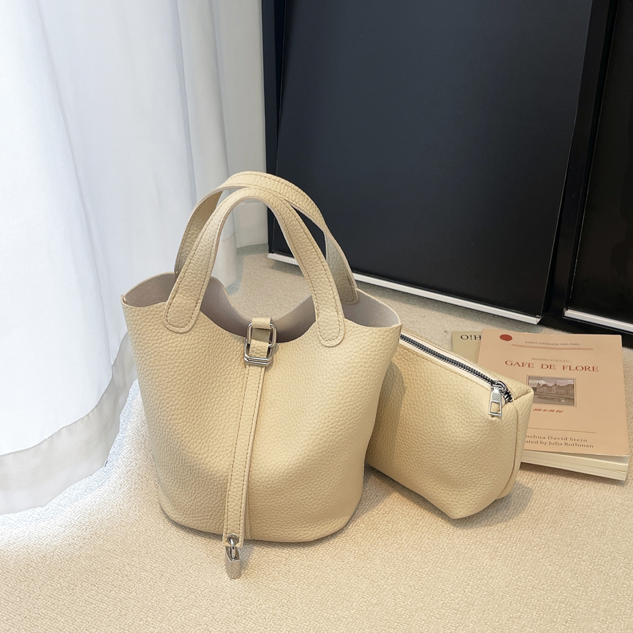 Women's bag, Travel Bag, backp - огляд і ціна Women Bags Coach