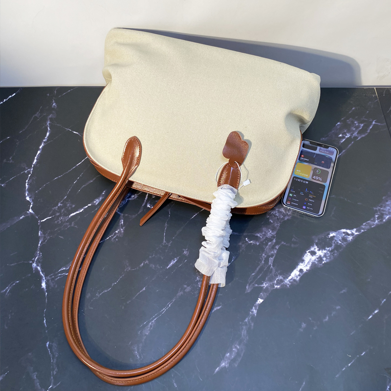 Casual Canvas Agnes Saddle Bag - огляд і ціна Women'S Bags Top 10