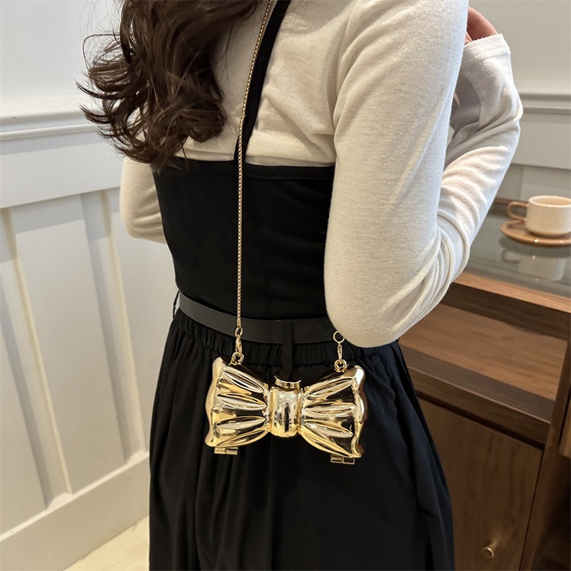 Luxury Fashion Metal Mini Hand - огляд і ціна Women'S Bags Cross Body